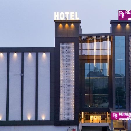 Regenta Place Raaj Agra, Tajganj อัครา ภายนอก รูปภาพ