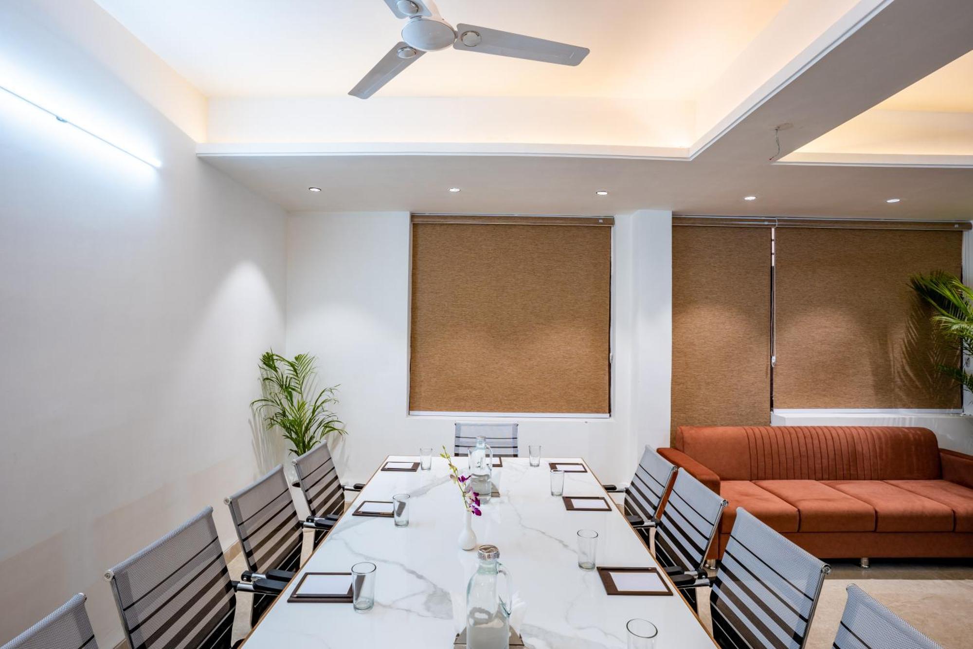 Regenta Place Raaj Agra, Tajganj อัครา ภายนอก รูปภาพ