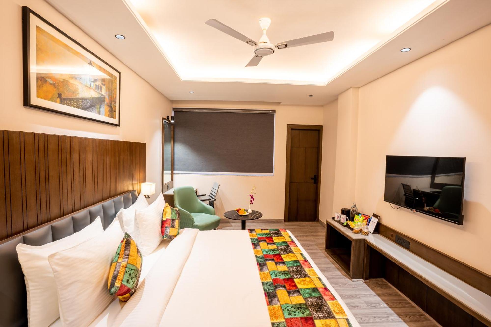 Regenta Place Raaj Agra, Tajganj อัครา ภายนอก รูปภาพ
