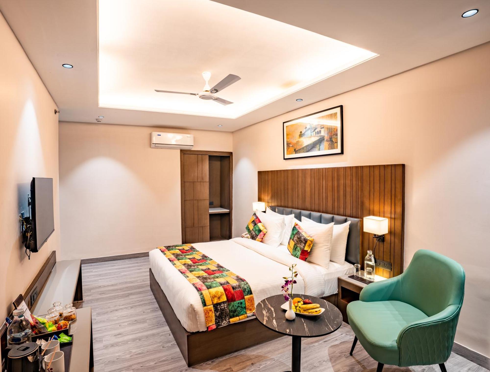 Regenta Place Raaj Agra, Tajganj อัครา ภายนอก รูปภาพ